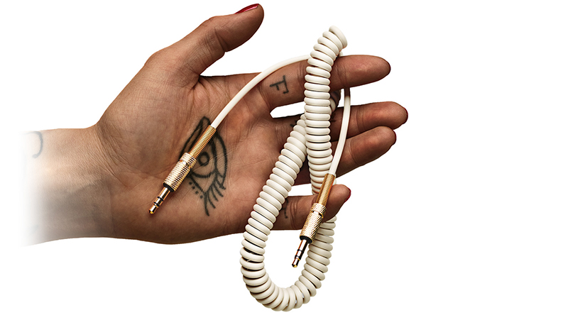 Phụ kiện loa Marshall ch&iacute;nh h&atilde;ng bao gồm sản phẩm g&igrave;? Mua ở đ&acirc;u gi&aacute; tốt?