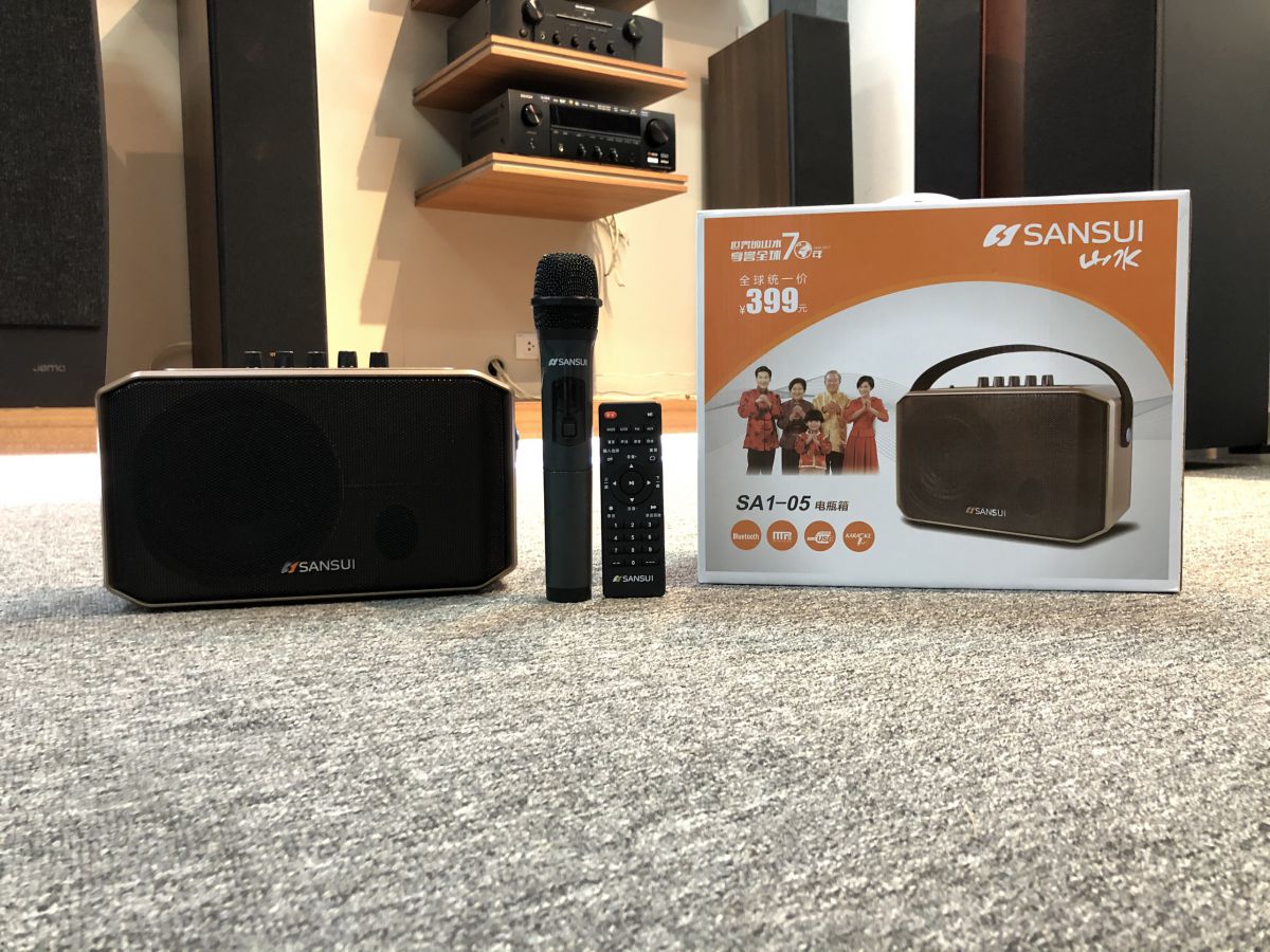 Loa k&eacute;o Sansui SA1-05