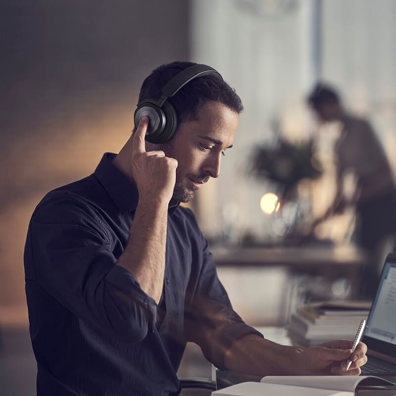Tai nghe kh&ocirc;ng d&acirc;y chống ồn B&O Beoplay HX