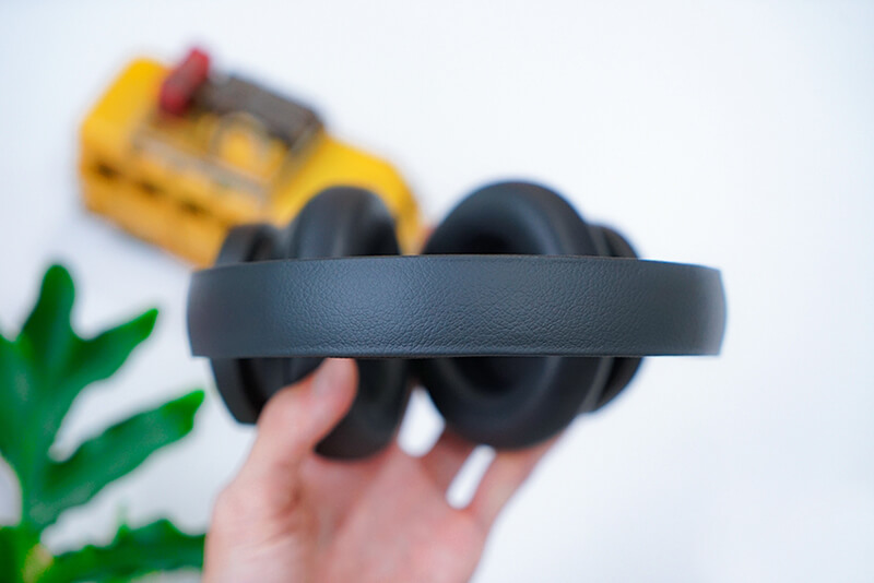 Tai nghe Gamming không dây B&O Beoplay Portal