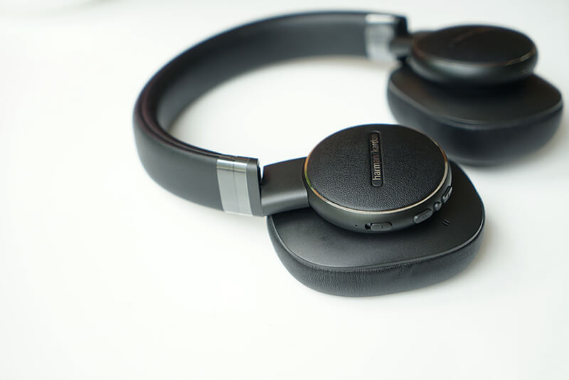 Tai nghe Harman Kardon FLY ANC