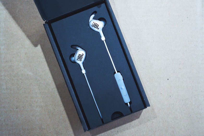 Tai nghe JBL Everest 110