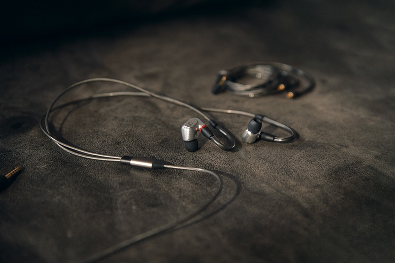 Tai nghe Sennheiser IE 900