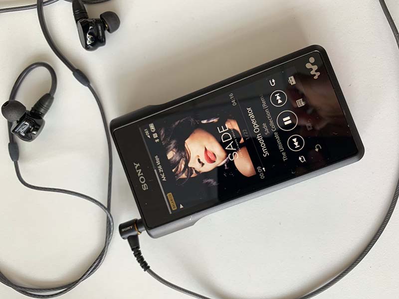 Tai nghe Sony IER-M7
