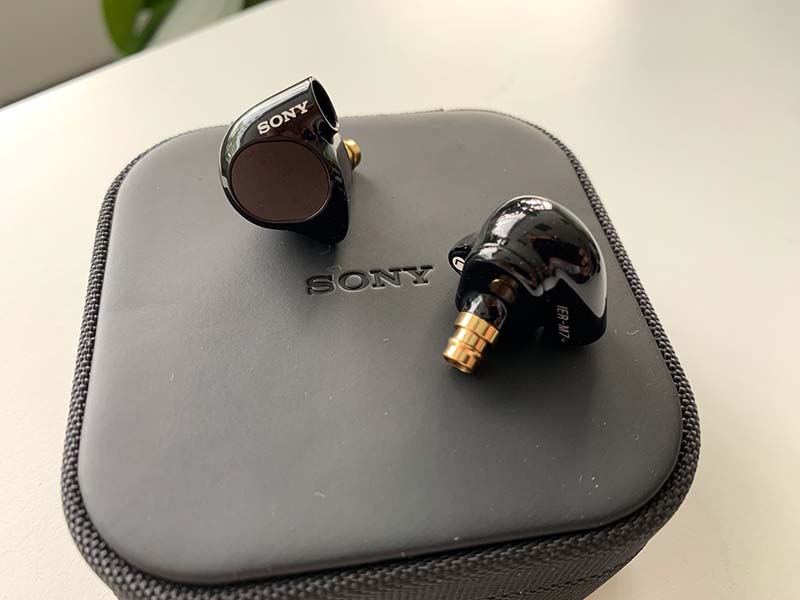 Tai nghe Sony IER-M7