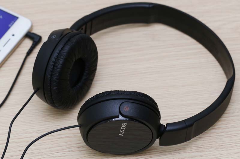 Tai nghe Sony MDR-ZX110AP
