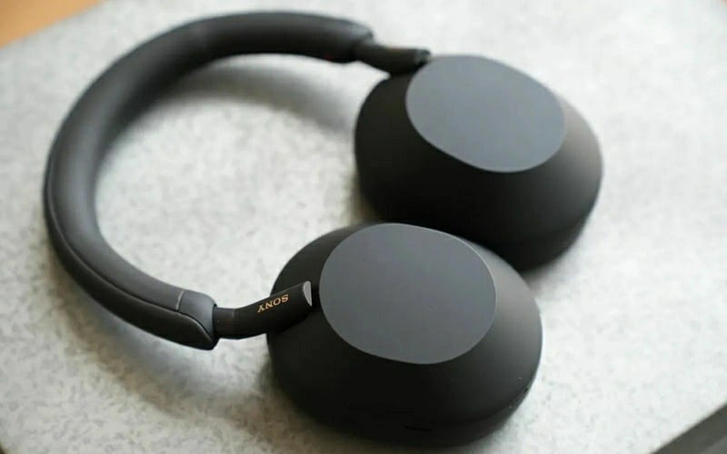 Tai nghe Sony WH-1000XM5