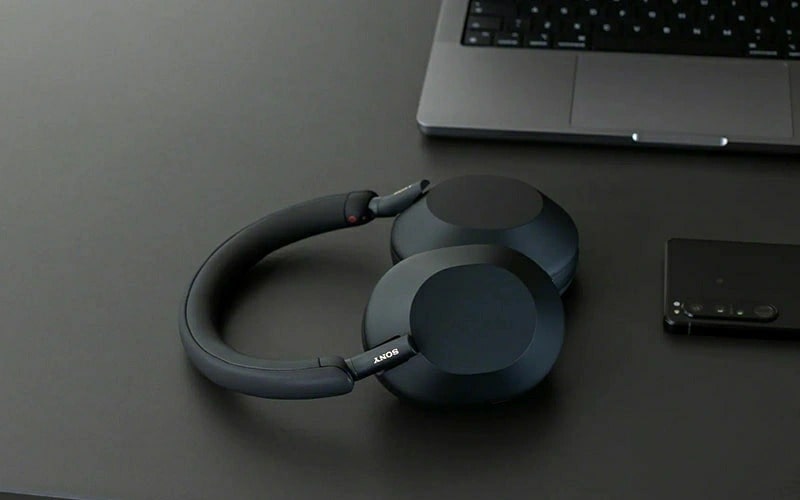 Tai nghe Sony WH-1000XM5