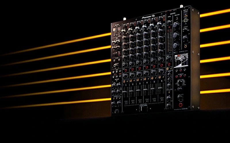 Bàn DJ Pioneer DJM V10