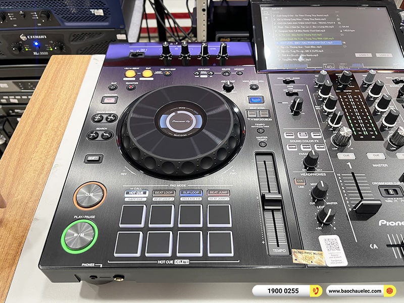 B&agrave;n DJ Pioneer XDJ-RX3