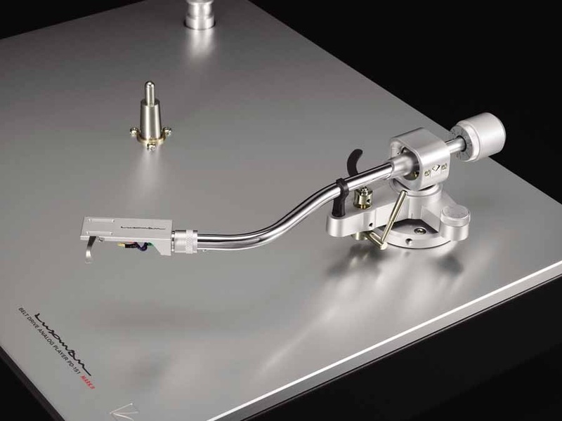 Amply t&iacute;ch hợp thế hệ Z đ&atilde; được Luxman mở b&aacute;n