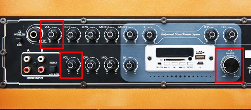 Bảng điều khiển âm thanh của loa kéo có chức năng gì?