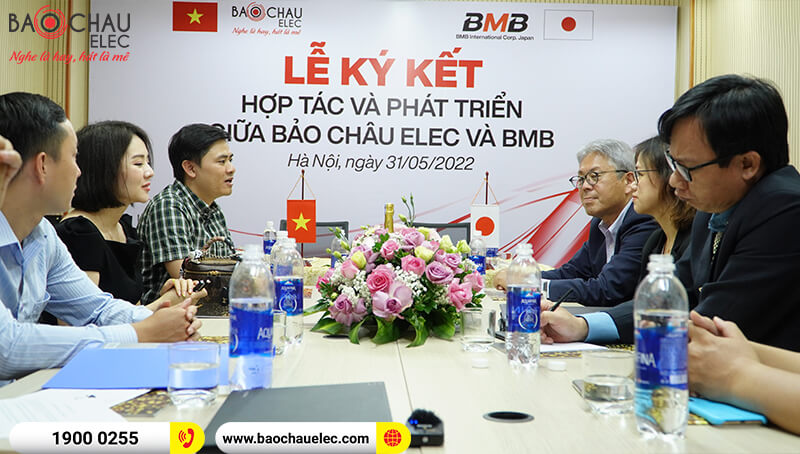 Lễ k&yacute; kết hợp t&aacute;c & ph&aacute;t triển giữa BMB Việt Nam v&agrave; Bảo Ch&acirc;u Elec năm 2022