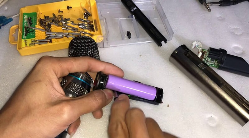 c&aacute;ch sạc pin micro kh&ocirc;ng d&acirc;y chuẩn nhất
