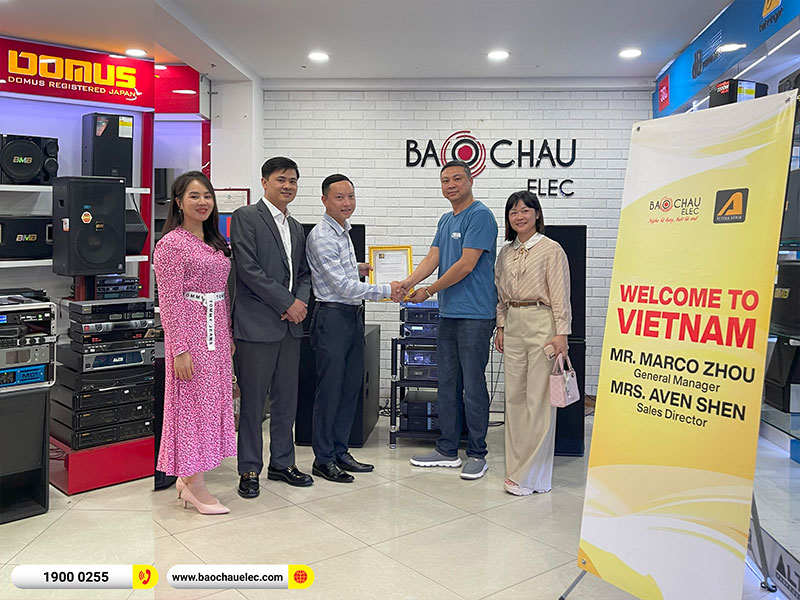 L&atilde;nh đạo Actpro Mr. Marco Zhow, Mrs. Aven Shen sang thăm v&agrave; l&agrave;m việc tại Bảo Ch&acirc;u Elec