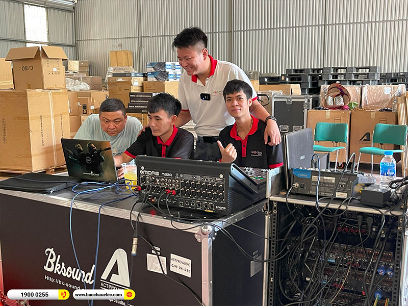 L&atilde;nh đạo Actpro Mr. Marco Zhow, Mrs. Aven Shen sang thăm v&agrave; l&agrave;m việc tại Bảo Ch&acirc;u Elec
