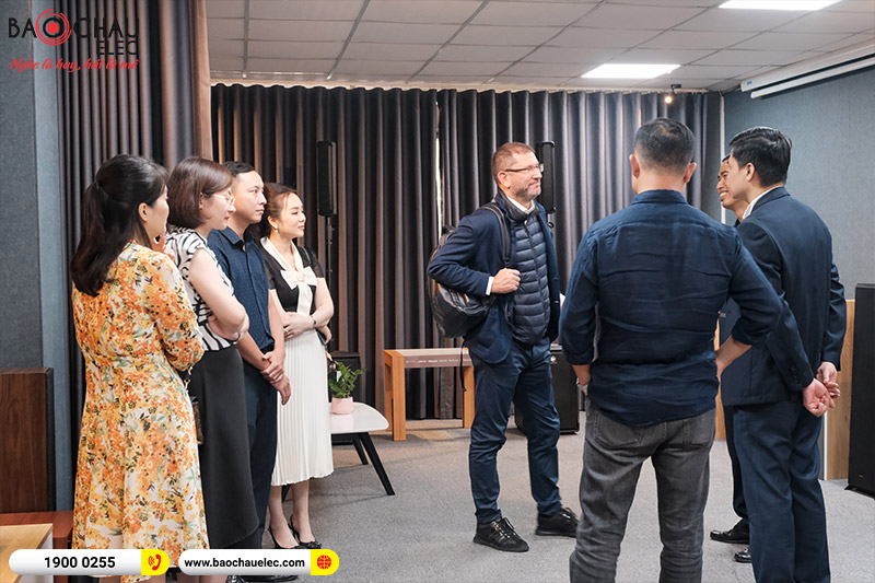Giám đốc khu vực Châu Á Mr.Federico Lugli sang thăm và làm việc tại Bảo Châu Elec