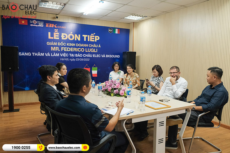 Giám đốc khu vực Châu Á Mr.Federico Lugli sang thăm và làm việc tại Bảo Châu Elec