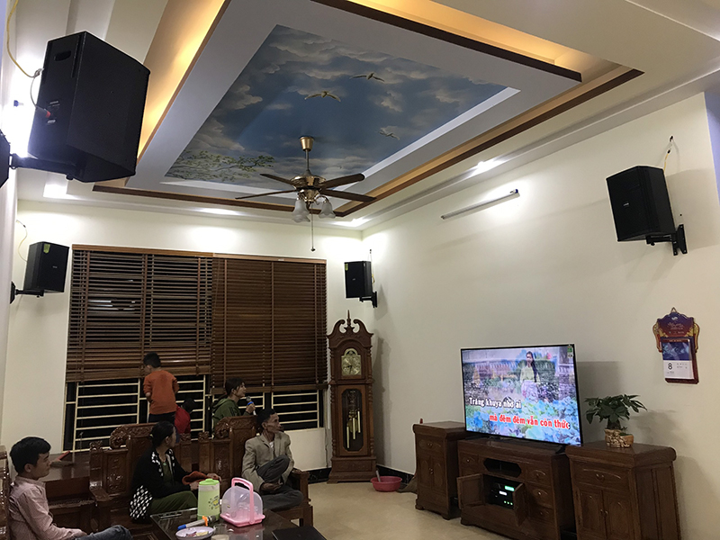 Hát karaoke có lợi ích đối với sức khỏe