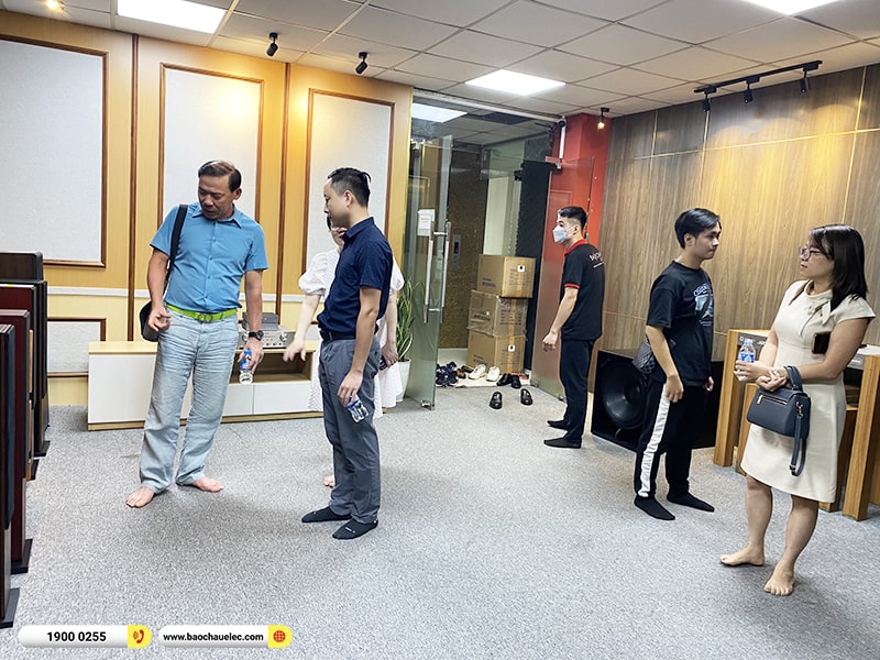 Đại diện Ho&agrave;ng Hải Audio sang thăm v&agrave; l&agrave;m việc tại Bảo Ch&acirc;u Elec
