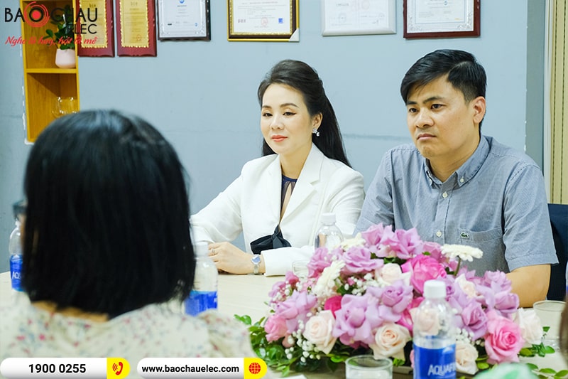 Giám Đốc Alto Professional khu vực Châu Á Thái Bình Dương Mr. Mark Spies sang thăm và làm việc tại Bảo Châu Elec