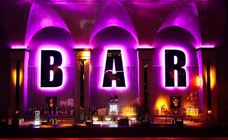 Bar