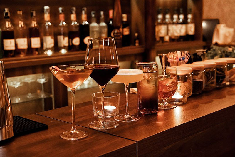 Thiết kế qu&aacute;n Pub