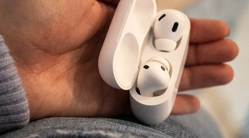 So s&aacute;nh Sony WF-1000XM5 v&agrave; AirPods Pro 2: Chiếc n&agrave;o hợp với bạn?