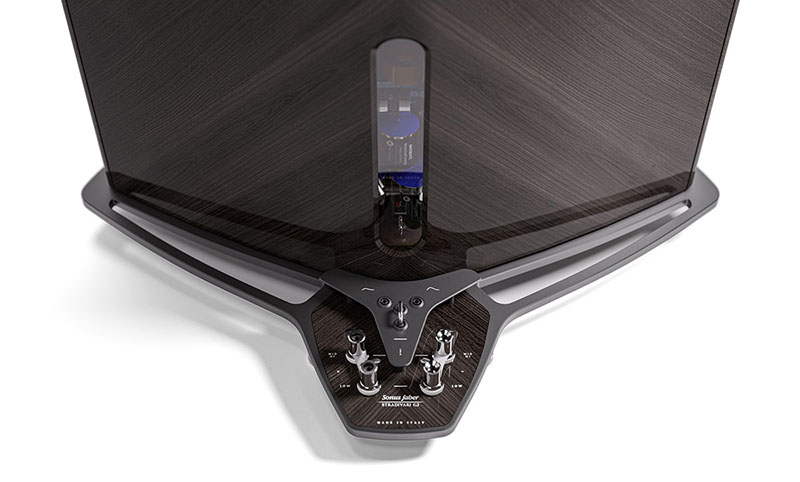 Sonus Faber ra mắt tuyệt tác loa Stradivari mừng kỷ niệm 40 năm thành lập