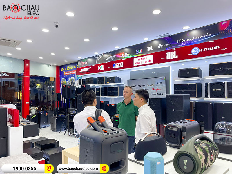 Đ&oacute;n tiếp Gi&aacute;m đốc Alto & Denon Professional khu vực Ch&acirc;u &Aacute; Th&aacute;i B&igrave;nh Dương Mr. Mark Spies sang thăm v&agrave; l&agrave;m việc tại Bảo Ch&acirc;u Elecv&agrave; BKSound. 