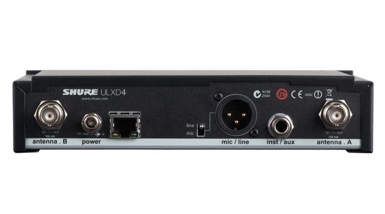 Bộ thu t&iacute;n hiệu Shure ULXD4A trang bị c&aacute;c cổng kết nối th&ocirc;ng dụng