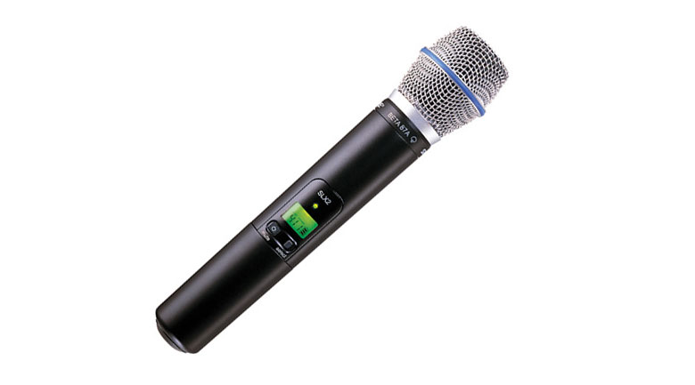 Tay micro Shure SLX24A/Beta87 nhỏ gọn, cầm chắc tay