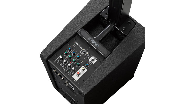 B&agrave;n trộn của loa Yamaha Stagepas 1K