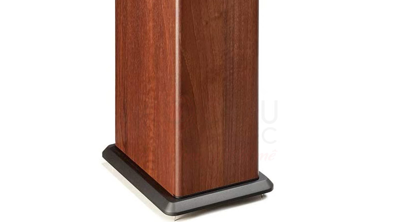 Loa Monitor Audio Bronze 5 (Walnut) chân đế chắc chán