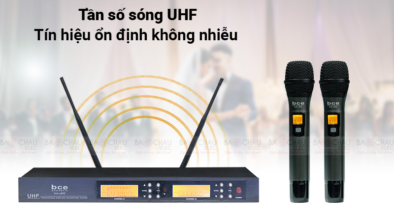 ​​Micro kh&ocirc;ng d&acirc;y BCE U900 h&aacute;t cực nhẹ