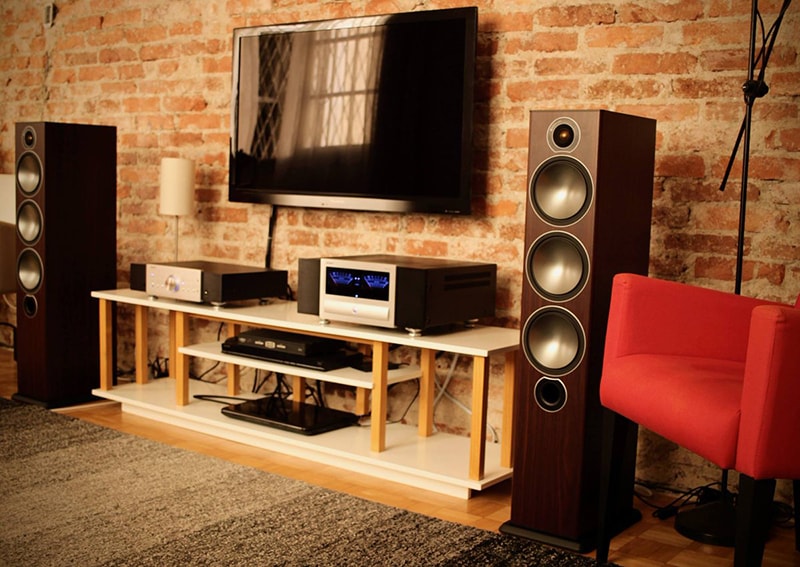 Loa Monitor Audio Bronze 6 công suất mạnh mẽ