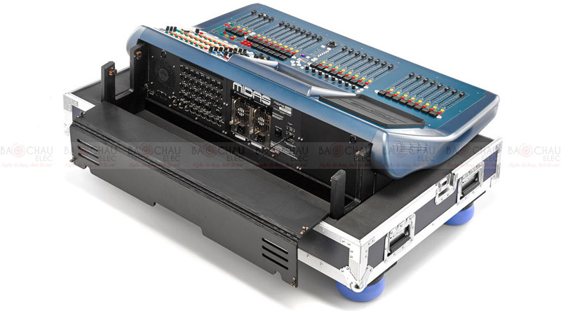 Bàn mixer Midas Pro2CC-TP