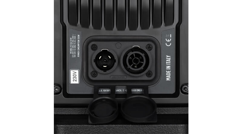 Loa RCF ART 945-A