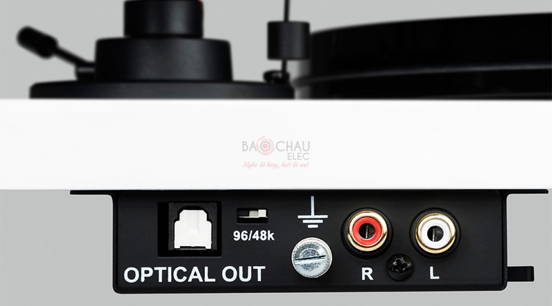 M&acirc;m đĩa than Pro-Ject Essential III Digital 