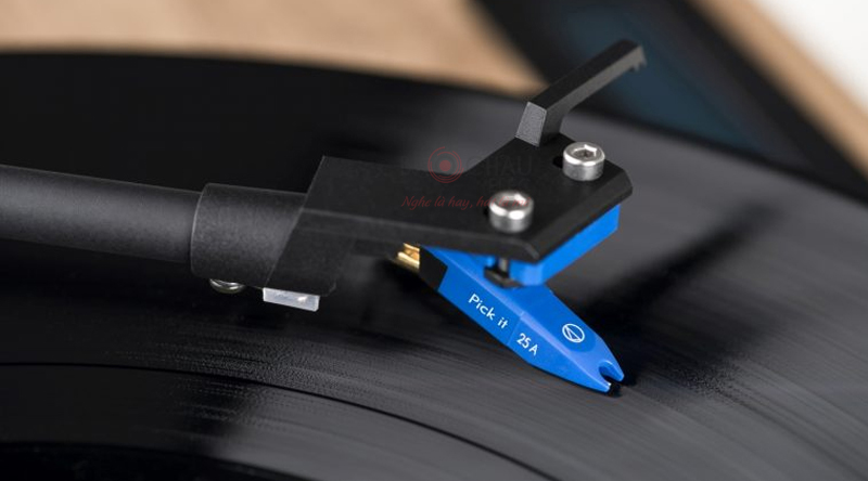 M&acirc;m đĩa than Pro-Ject Juke Box S2