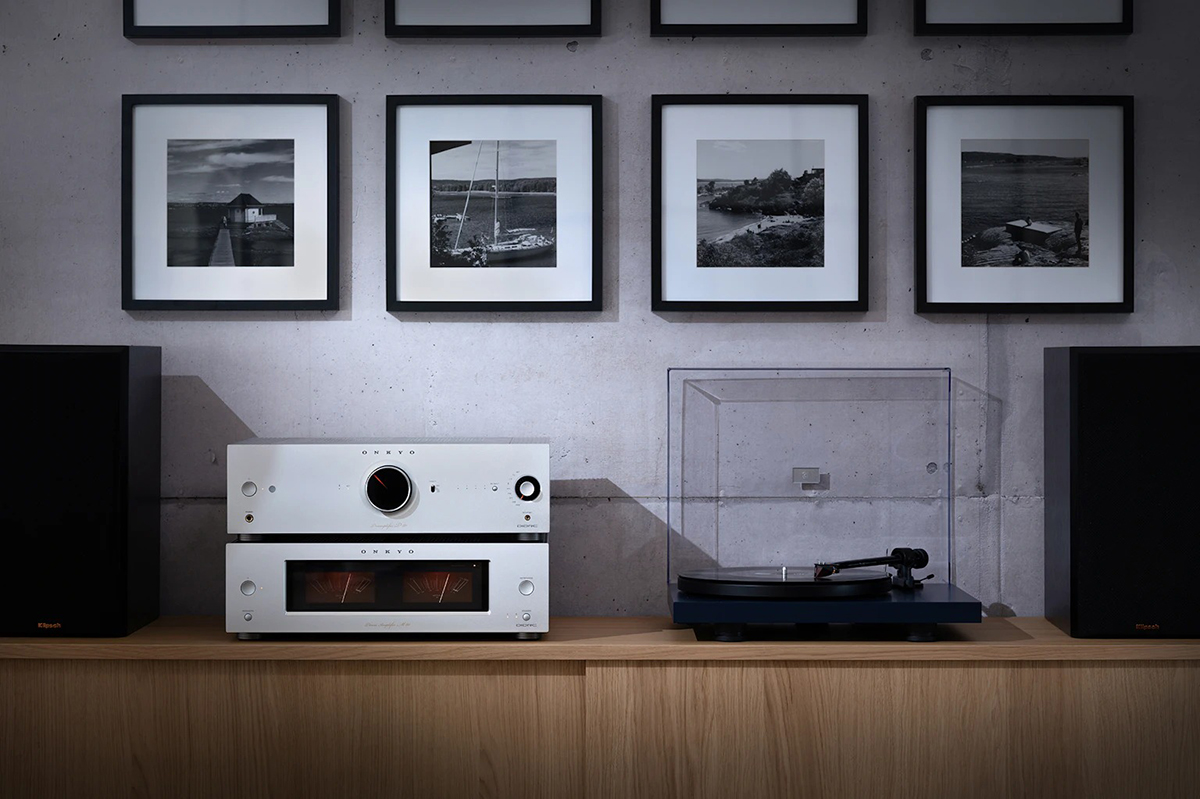 Amply Onkyo M80