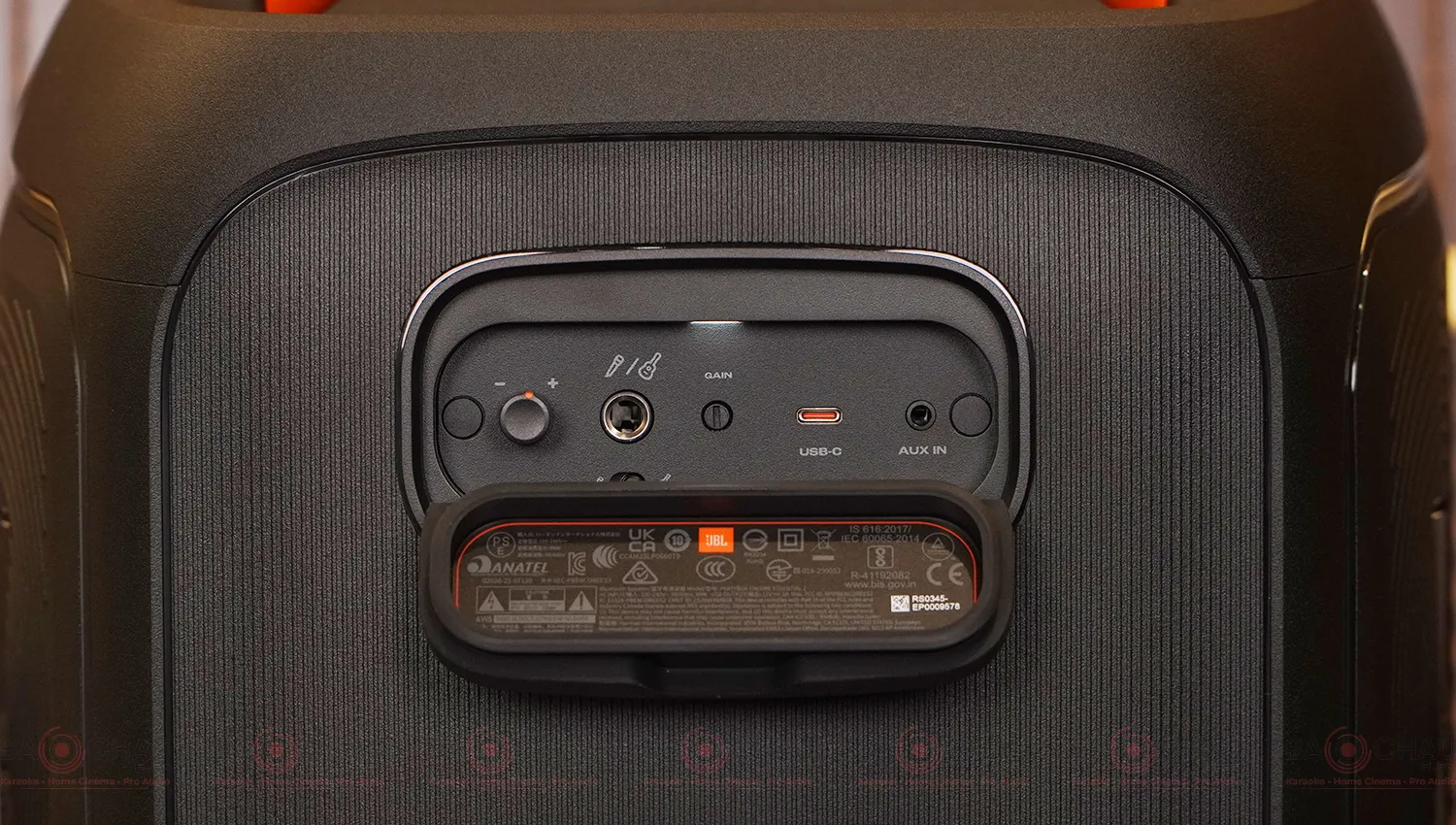 JBL PartyBox Encore Essential 2