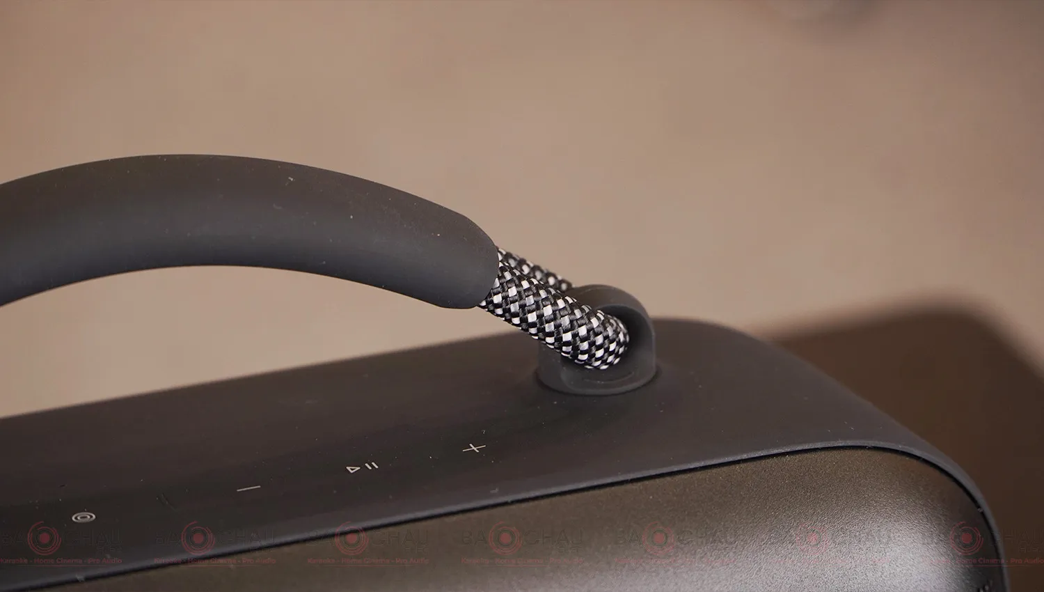 Ảnh thực tế - Bose SoundLink Max