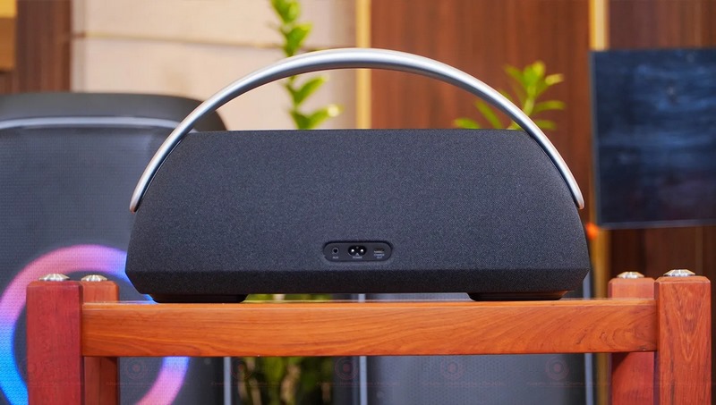 Loa-Harman-Kardon-Go-Play-3