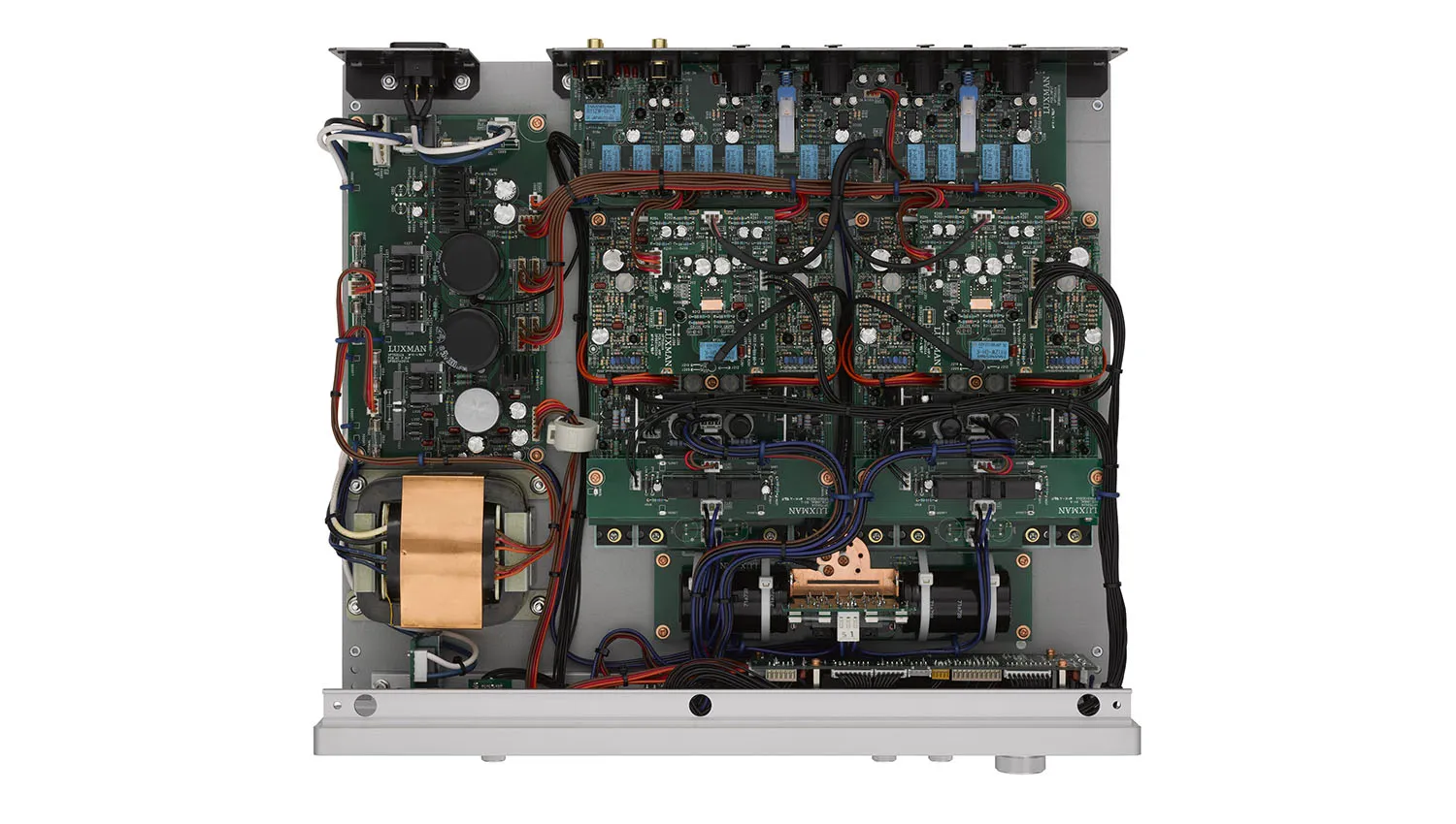 Nội thất Amply Luxman P 750u