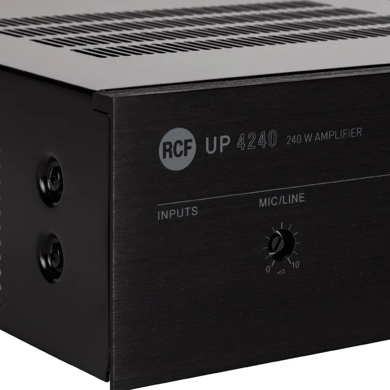 amply RCF UP 4240