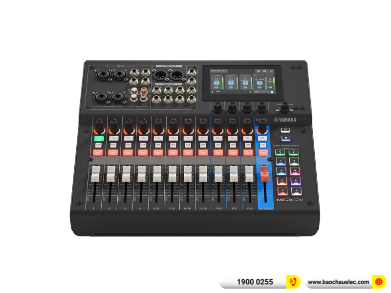 Mixer Yamaha MGX12V
