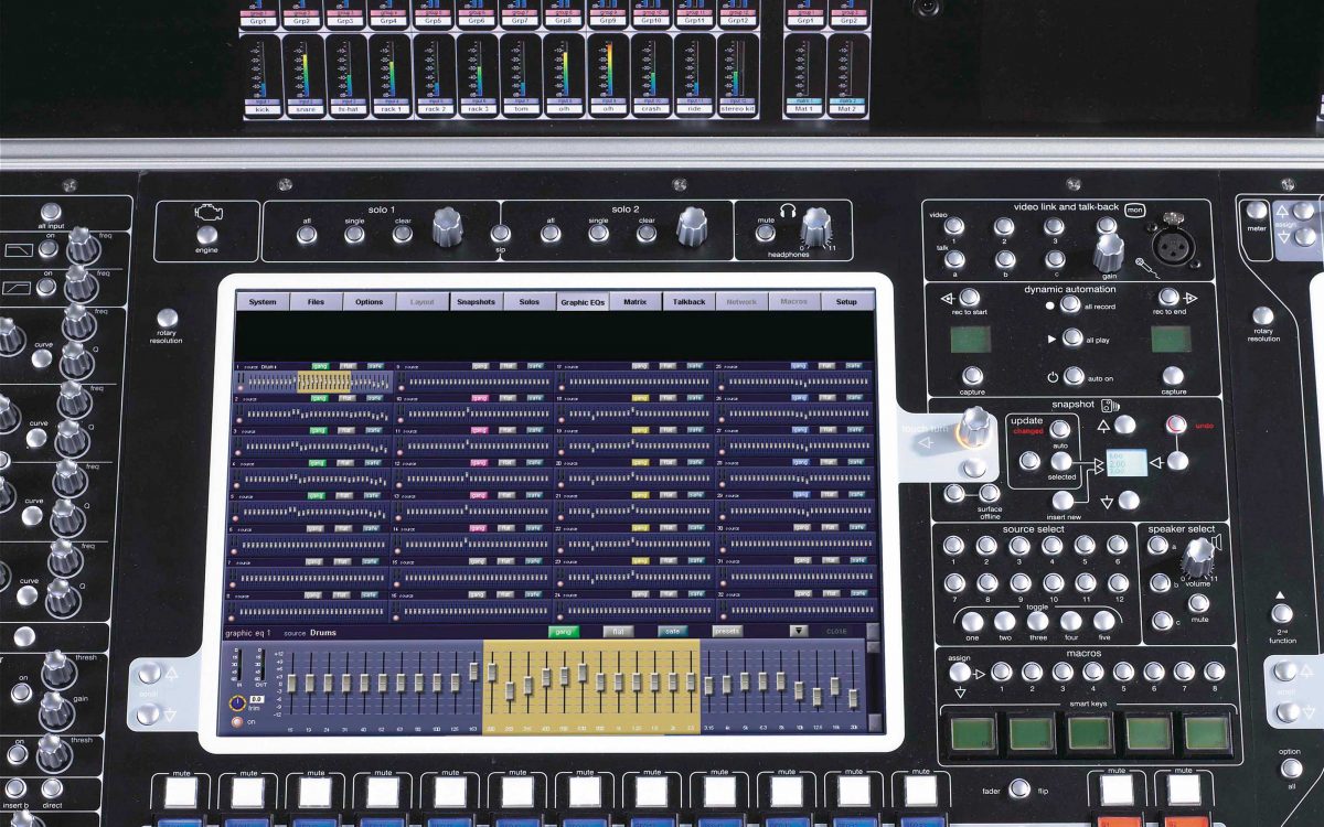 B&agrave;n mixer DiGiCo SD7