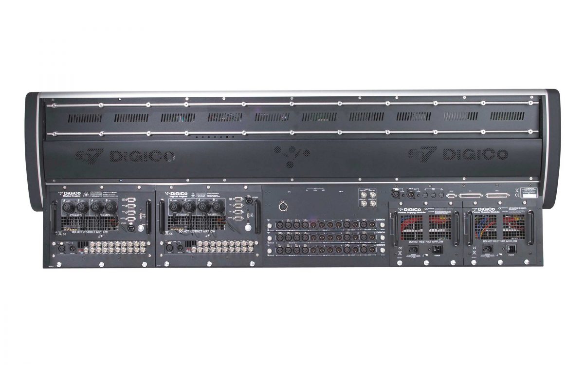 B&agrave;n mixer DiGiCo SD7