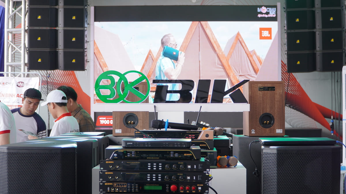 Bảo Châu Elec kết hợp cùng với hãng BIK Nhật tham gia triển lãm Plase Show 2024